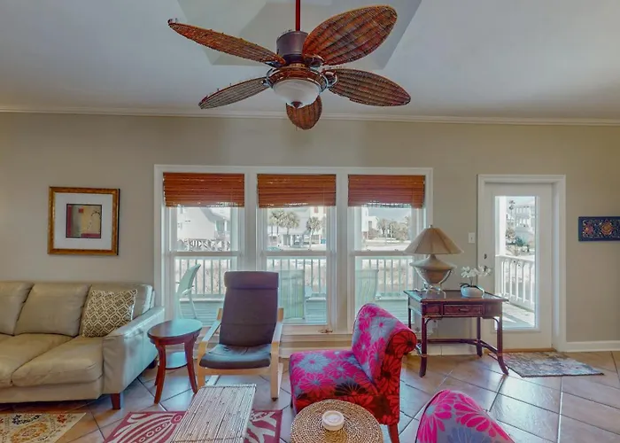 Holiday home Amazing 5-bedroom With Incredible Views From 4 Balconies *
