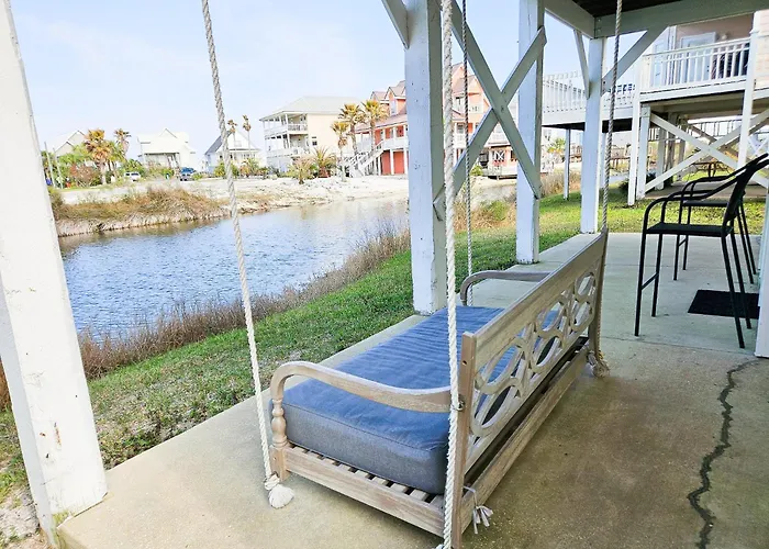 Amazing 5-bedroom With Incredible Views From 4 Balconies